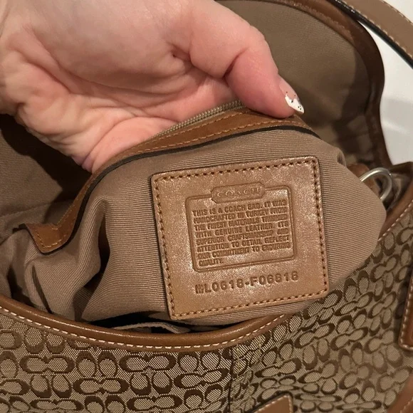 Coach 6818 Vintage Soho British Tan Leather & Signature C Canvas Bag RARE - Picture 10 of 10